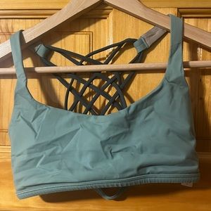 Green Lululemon Sportsbra Women’s 6 - New - Never Worn